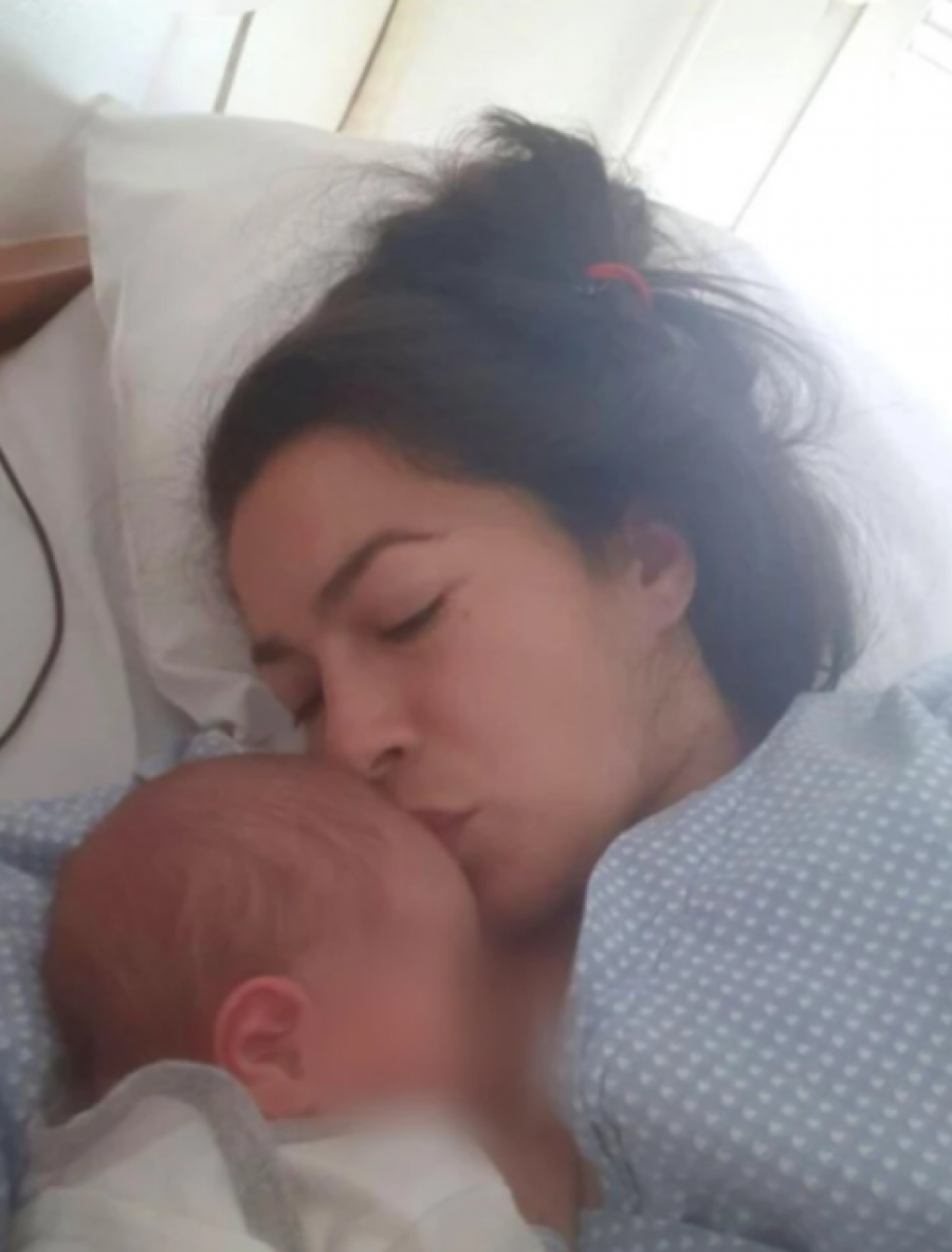 NEMERLJIVA KOLIČINA SREĆE Marija Petronijević tek što se porodila, a već progovorila o novom proširenju porodice!