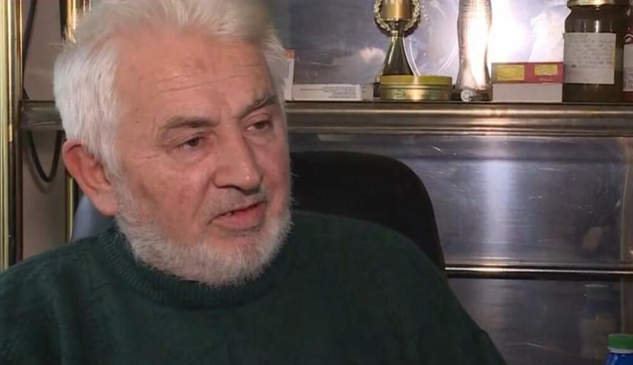 DALILINOJ MAJCI POZLILO Emina pala u nesvest nakon skandaloznog razvoda zadrugara