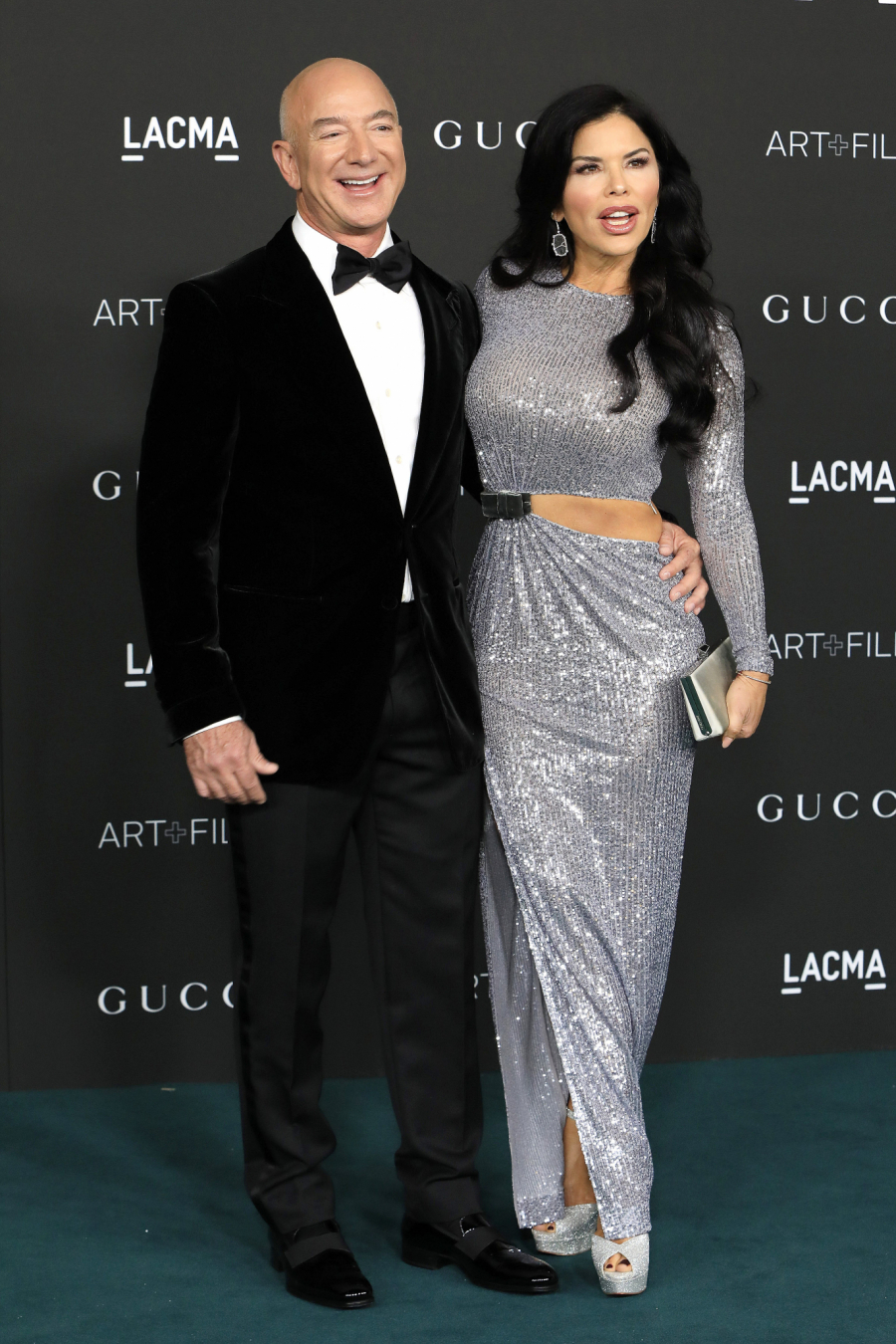 KAD IMAŠ MILIONE, ALI NISI LEONARDO DIKAPRIO Džefa Bezosa devojka jezivo ponizila, unosila se glumcu u lice i svi se smeju! (VIDEO)