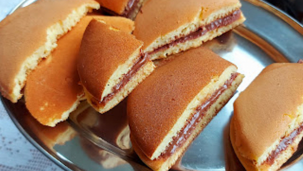 SLATKA FANTAZIJA Biskvit palačinka, izuzetno mekana i ukusna poslastica (VIDEO)