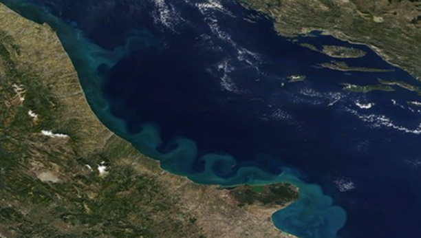 ŠTA SE DEŠAVA U HRVATSKOJ? More promenilo boju, građani zabrinuti