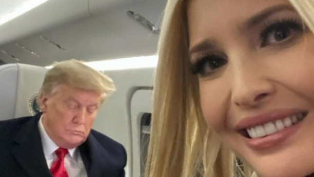 PREDSTAVLJA SE KAO IVANKA, ALI TO JOJ NIJE PRVO IME: Evo kako se stvarno zove ćerka Donalda Trampa!