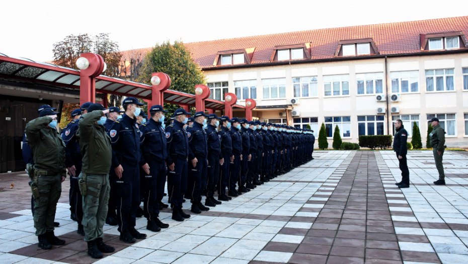NASTAVLJAMO ULAGANJE U OBRAZOVANJE POLICIJE Vulin: Potreban nam je kadar koji zna da odgovori na sve izazove i pretnje!
