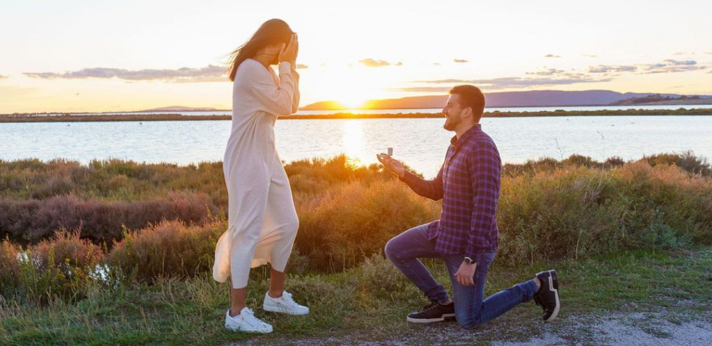 REKLA JE "DA" Srpska košarkašica se udaje za vaterpolistu! Svi pričaju o njenoj reakciji! (FOTO)