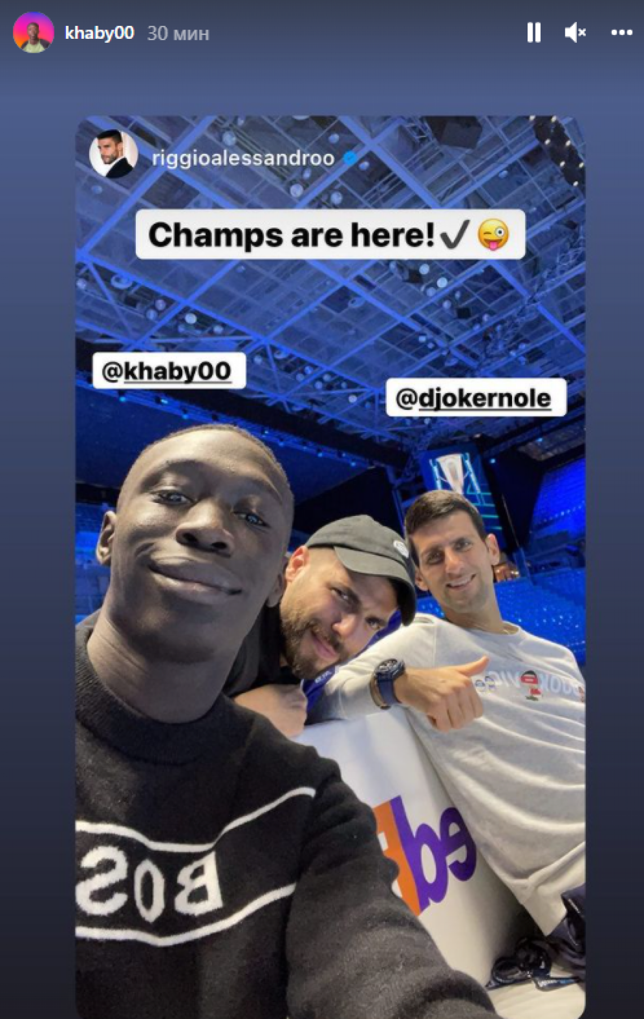 ČOVEK O KOM BRUJI CEO SVET OČARAN ĐOKOVIĆEM! Mreže se usijale nakon ove fotografije! (FOTO)