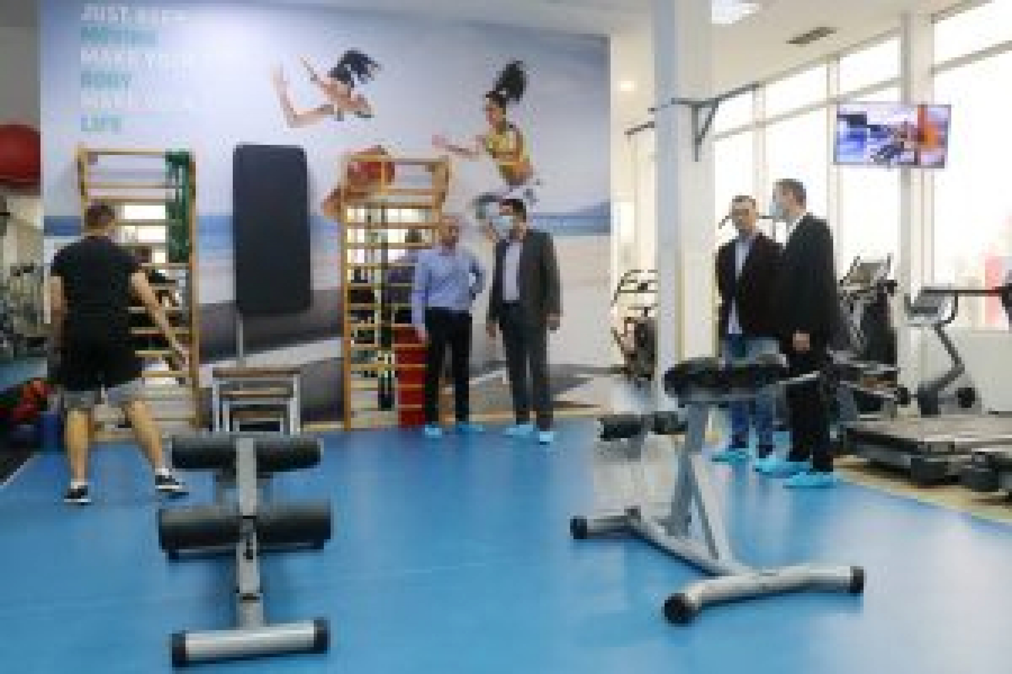 GRAD KOJI SE DIČI SPORTOM! Gradonačelnik i Dejan Savić u poseti VK Šabac! (FOTO)