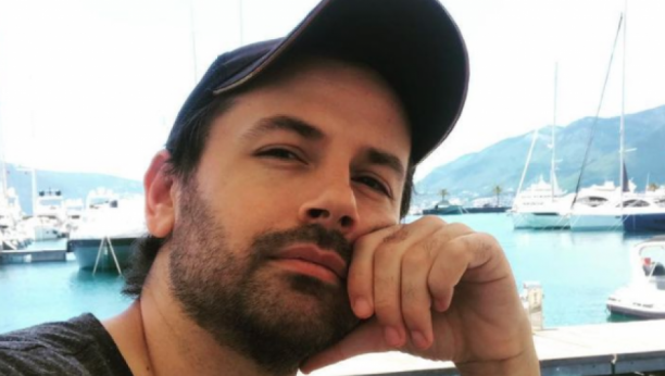 JAVNO ISPROZIVAO KOLEGE Glumac samouvereno tvrdi, bolji sam od njih, iako su popularniji!