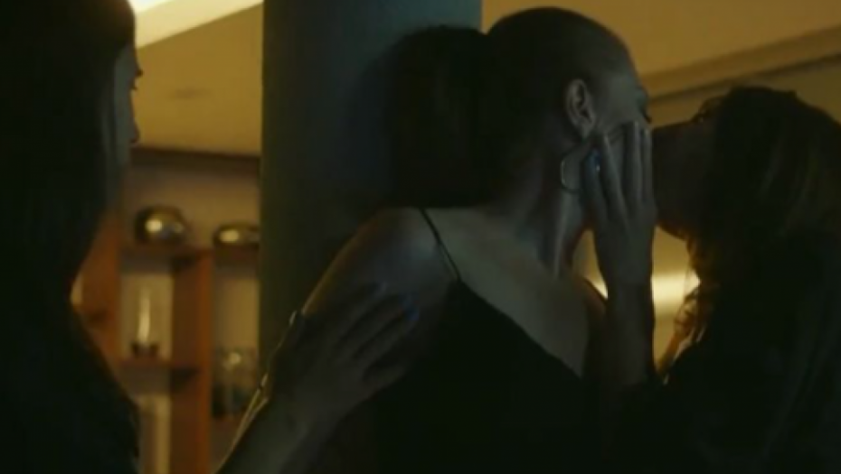 LJUDI MI PIŠU NEKE ČUDNE PORUKE! Glumica iz serije "Crna svadba" šokirala izjavom, snimala je veoma mračne scene, a sada otkriva sa čime se sve susreće!