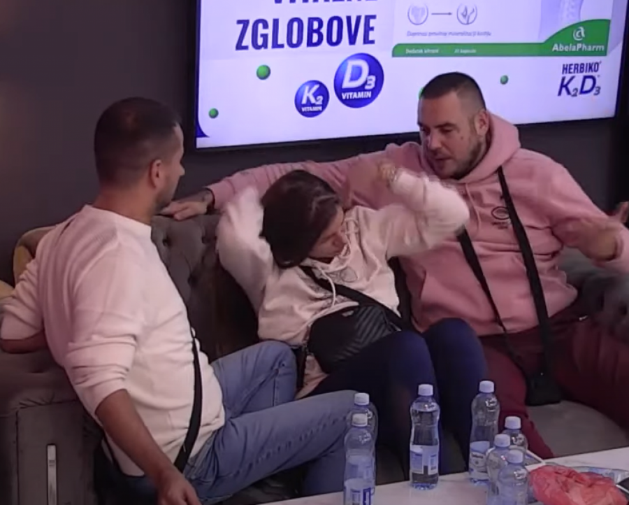 RASKRINKAO IH DO SRŽI Đedović opleo po Sandri i Dejanu kod Dalile i Cara, nije ih štedeo, pa najavio novi spektakl!
