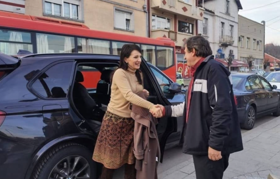 OD MEČKE DO BEMBARE To čovek ne može da zaradi za tri života!