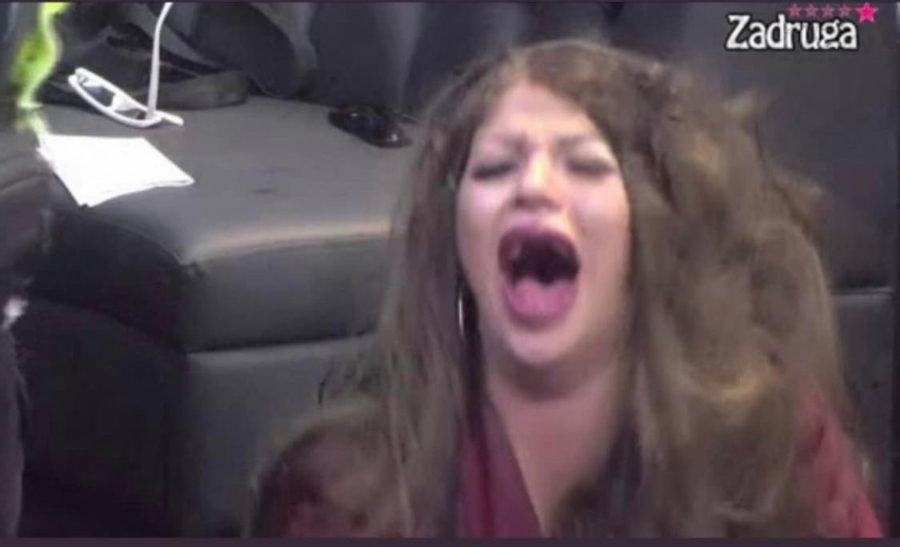 TARA JECA ZBOG POVREDA GLAVE I POČUPANE KOSE Isplivao snimak nakon jezive tuče sa Miljanom Kulić, Simova u šoku!