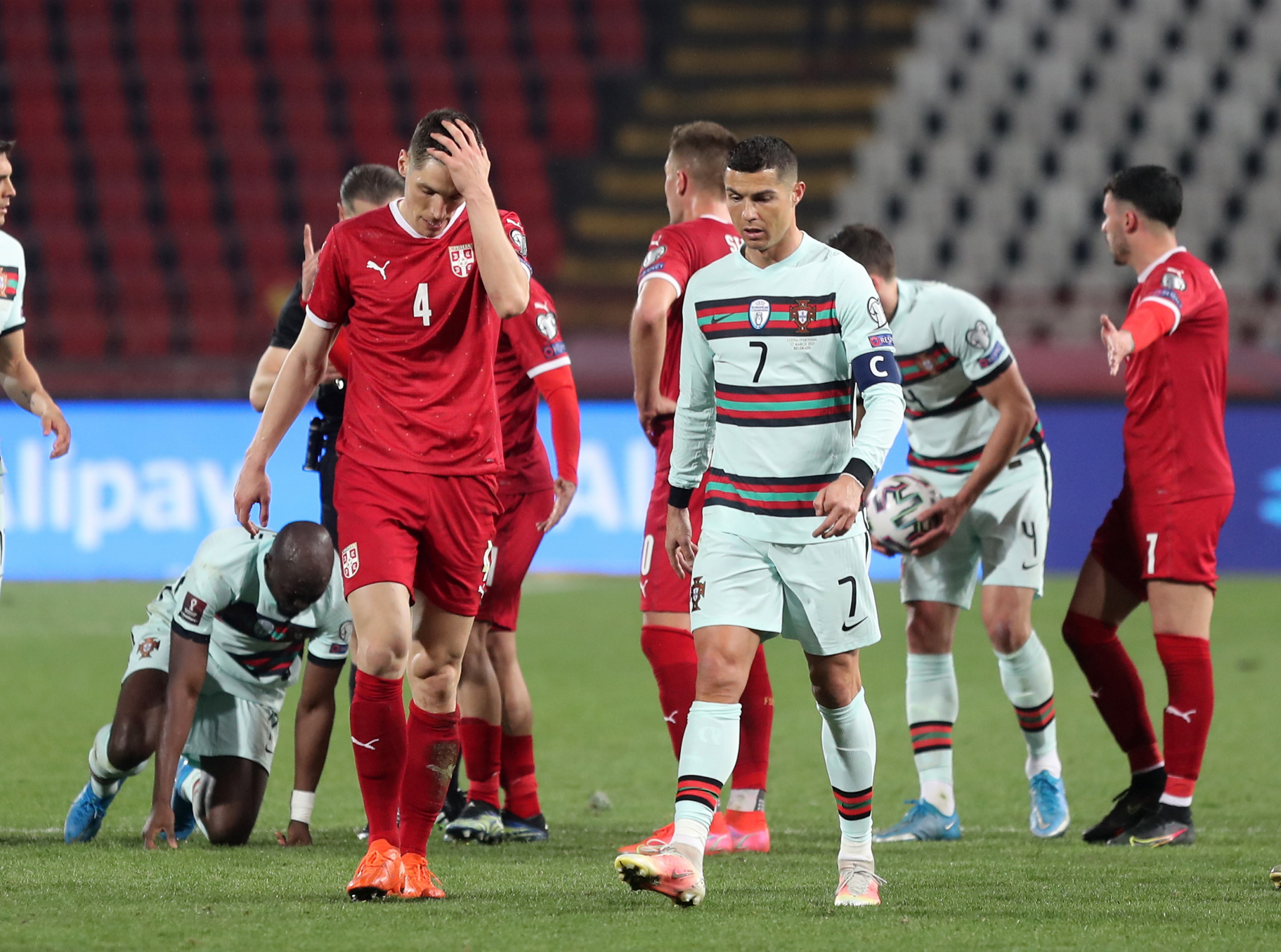 KAKO JE RONALDO ZABORAVIO 3.500.000 EVRA U BEOGRADU? Nestvarna priča i šmekerski potez Srba koji će Kristijano zauvek pamtiti! (VIDEO)