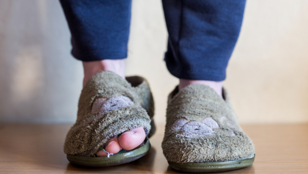 ZBOG OVIH STVARI OSTAVLJATE UTISAK DA STE BEDNI I JADNI: Pojedinosti koje zgražavaju naše goste, a mi ih ne primećujemo