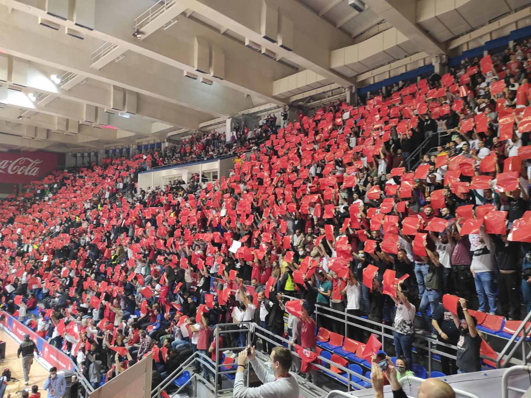 ZVEZDINA DEMONSTRACIJA SILE! Crveno-beli brutalnom odbranom deklasirali Partizan i popeli se na vrh Jadrana!