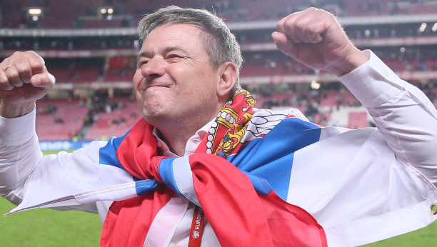 PIKSI ISPUNIO OBEĆANJE Još nije ni bio preuzeo "orlove", ali je video budućnost (VIDEO)