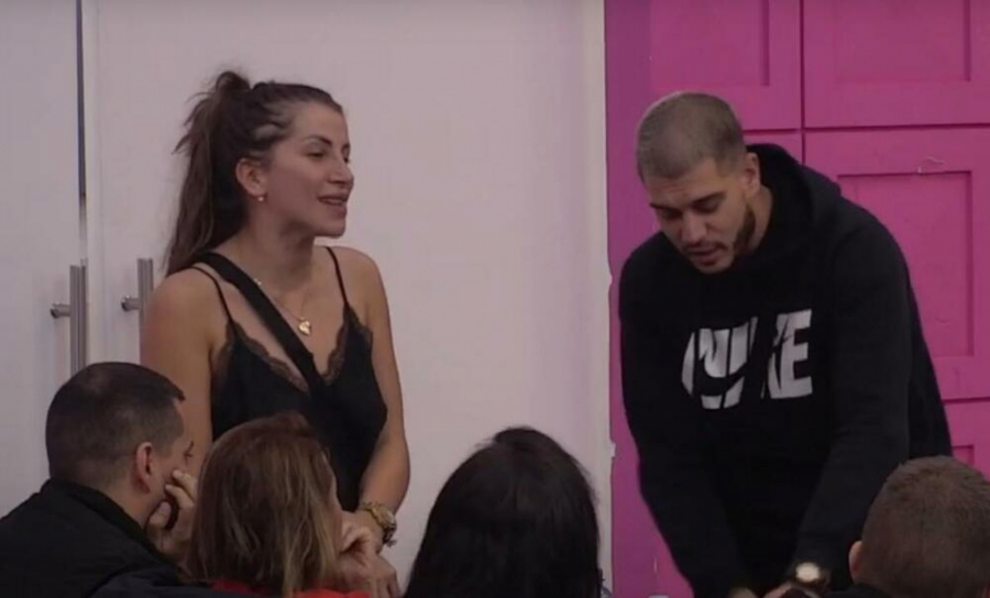 VOLIŠ KADA TE NAZIVAJU KU*VOM, SNIMAŠ PO*NIĆE U HOTELU! Dejan sasuo Dalili sve u lice i ponizio je pred milionima, ona mu besna spomenula majku!