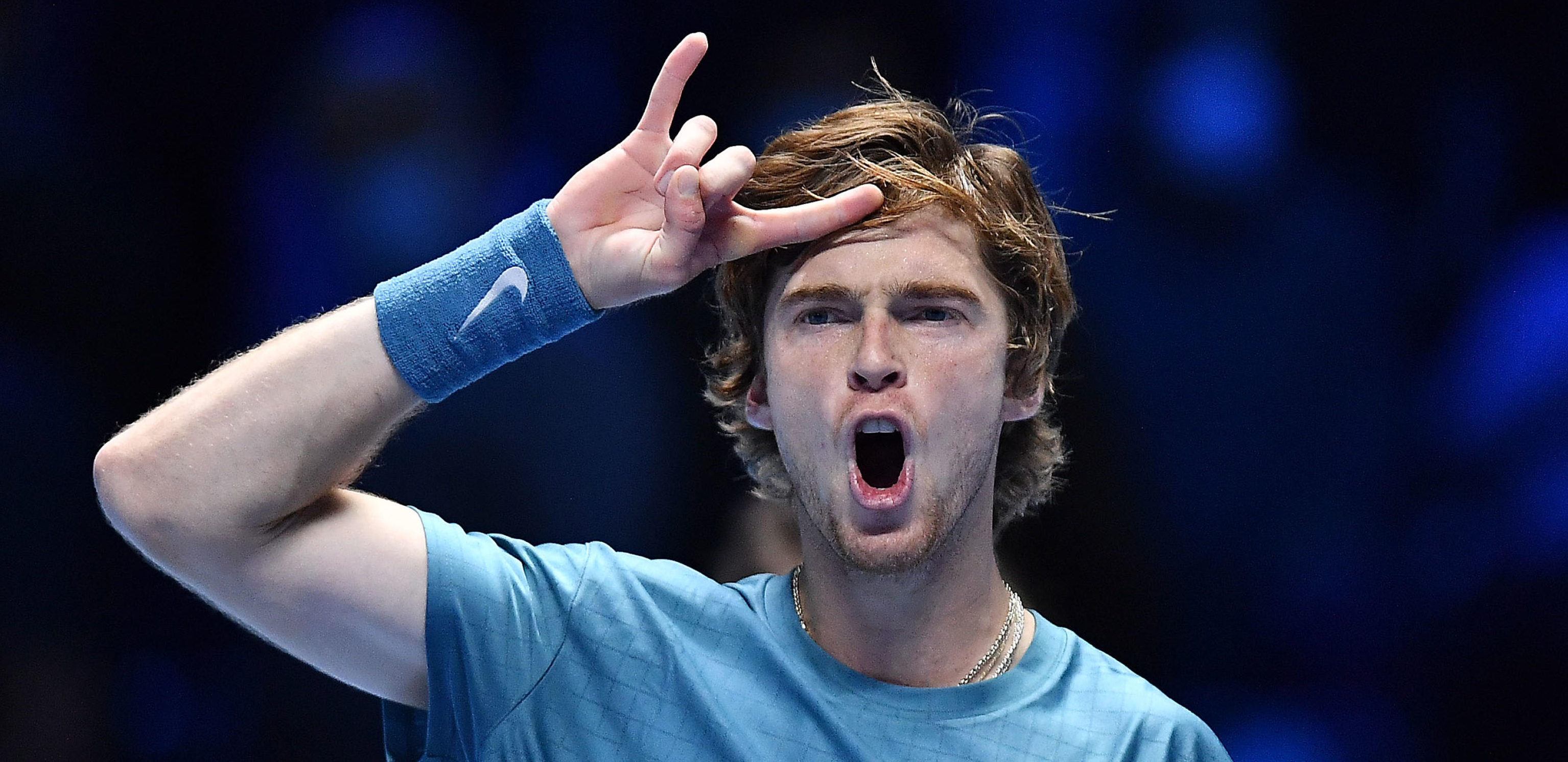 IBRA U PRVOM REDU Najveća Novakova pretnja poklekla na startu