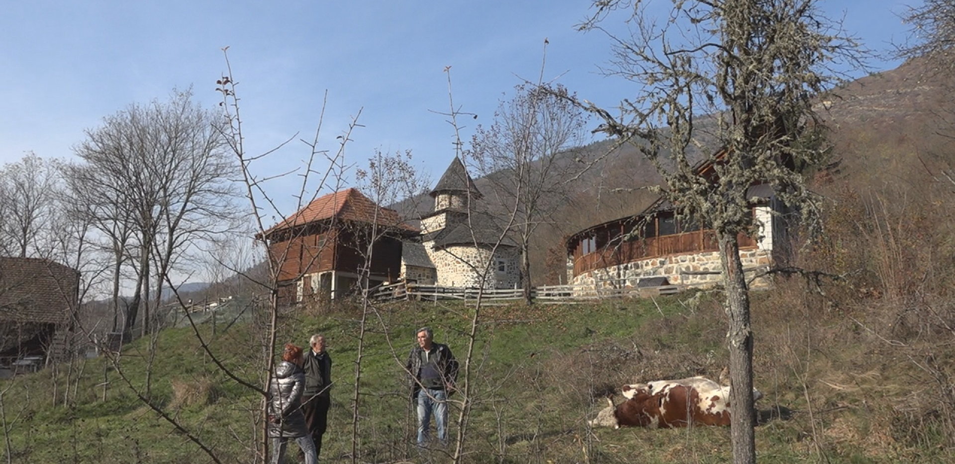 HOROR KOD PRIBOJA Milorad zgrožen prizorom koji je zatekao, samo je video kako nepomično leže na zemlji (FOTO)