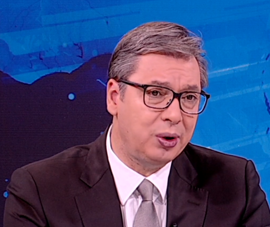 VUČIĆ U ĆIRILICI Predsednik razotkrio stravičnu akciju protiv Srbije!