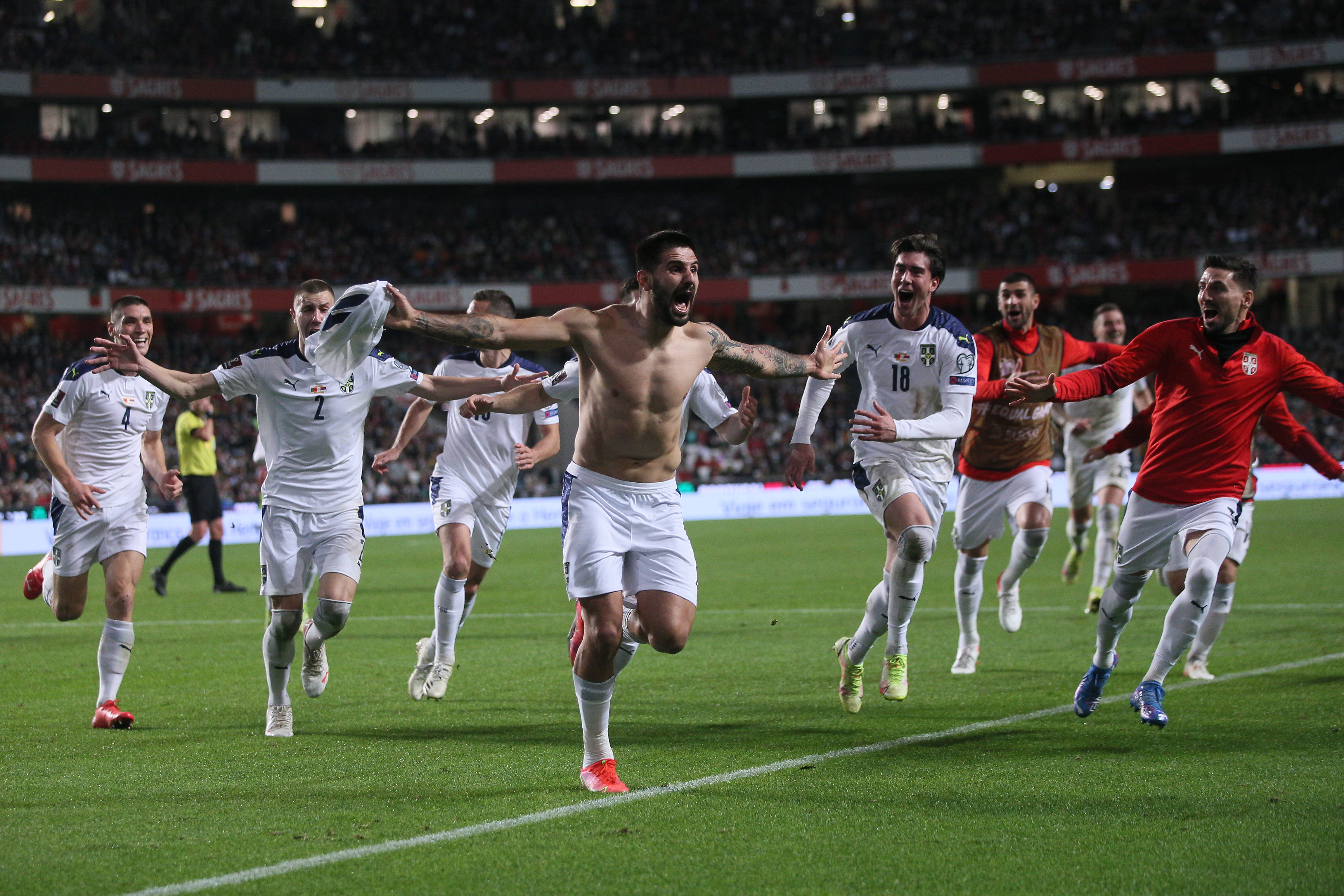 BRAZIL U EVROPI, VINO, FUDBAL I NEBOJŠA GLOGOVAC! Kako je jedna zemlja postala talična po Srbiju i kakve veze s tim ima legendarni glumac? (VIDEO)