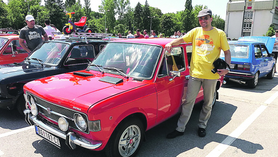 LEGENDA IZ KRAGUJEVCA Novica Marković, vlasnik jednog od najočuvanijih kečeva u Srbiji: Stojadin je auto mog života