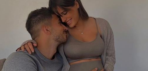 PRELEPE VESTI! Naš  fudbalski reprezentativac uskoro postaje otac! (FOTO)