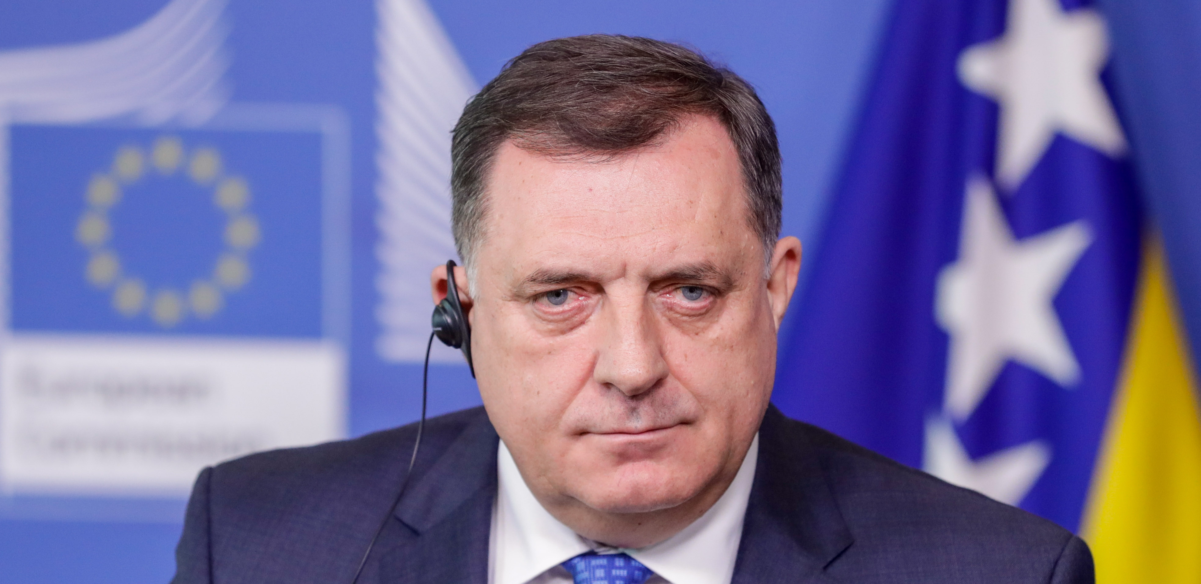 OPŠTI NAPAD NA SRBE Zabrana putovanja i zaplena imovine - Velika Britanija uvela sankcije Dodiku i Željki Cvijanović