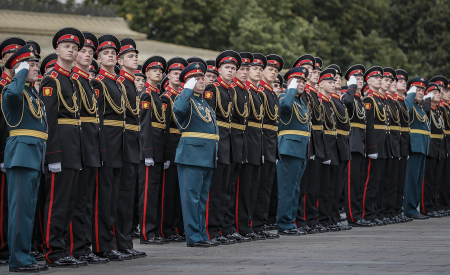 BOMBA U KREMLJU Putin menja celi vojni vrh?