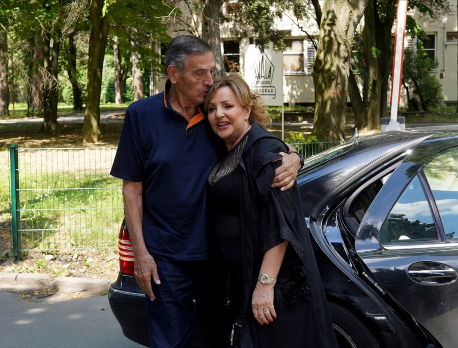 PRVI PUT SU SE POLJUBILI ZA DAN ZALJUBLJENIH Ovo je ljubavna priča Ane i Mrke, koja je mnoge inspirisala!