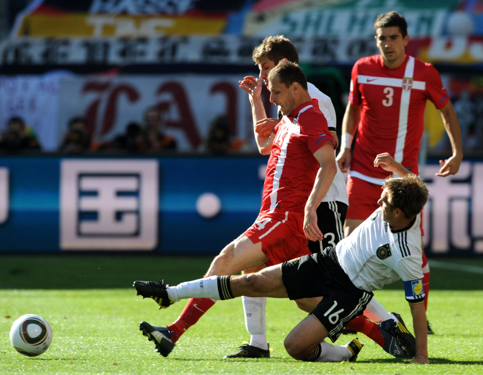 ZVEZDA JE PLATILA CEH SLABE LIGE Nekadašnji reprezentativac Srbije analizirao igru crveno-belih, ovo je bilo presudno u meču sa Makabijem