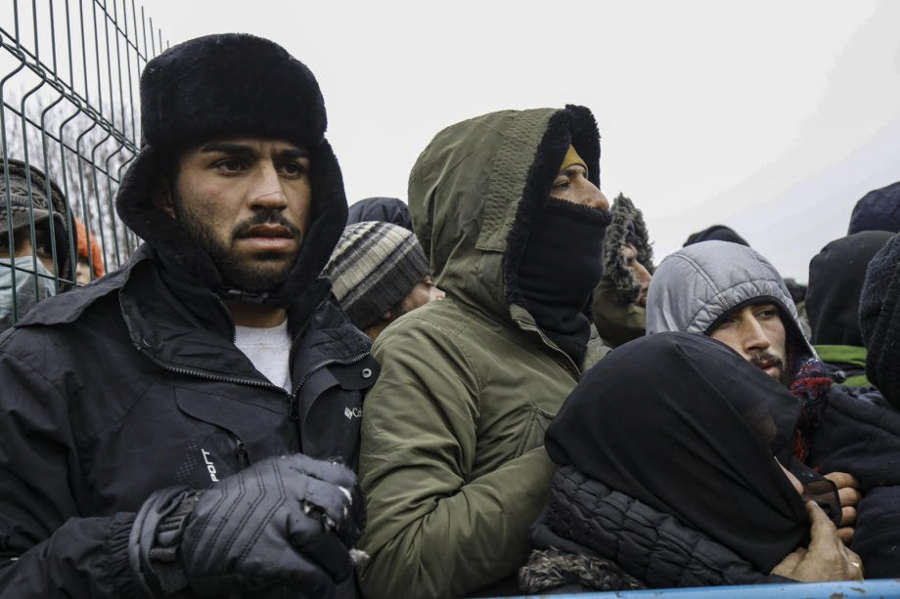 MINSK ISPRAZNIO KAMPOVE NA GRANICI SA POLJSKOM Migranti odvedeni u centar u Belorusiji