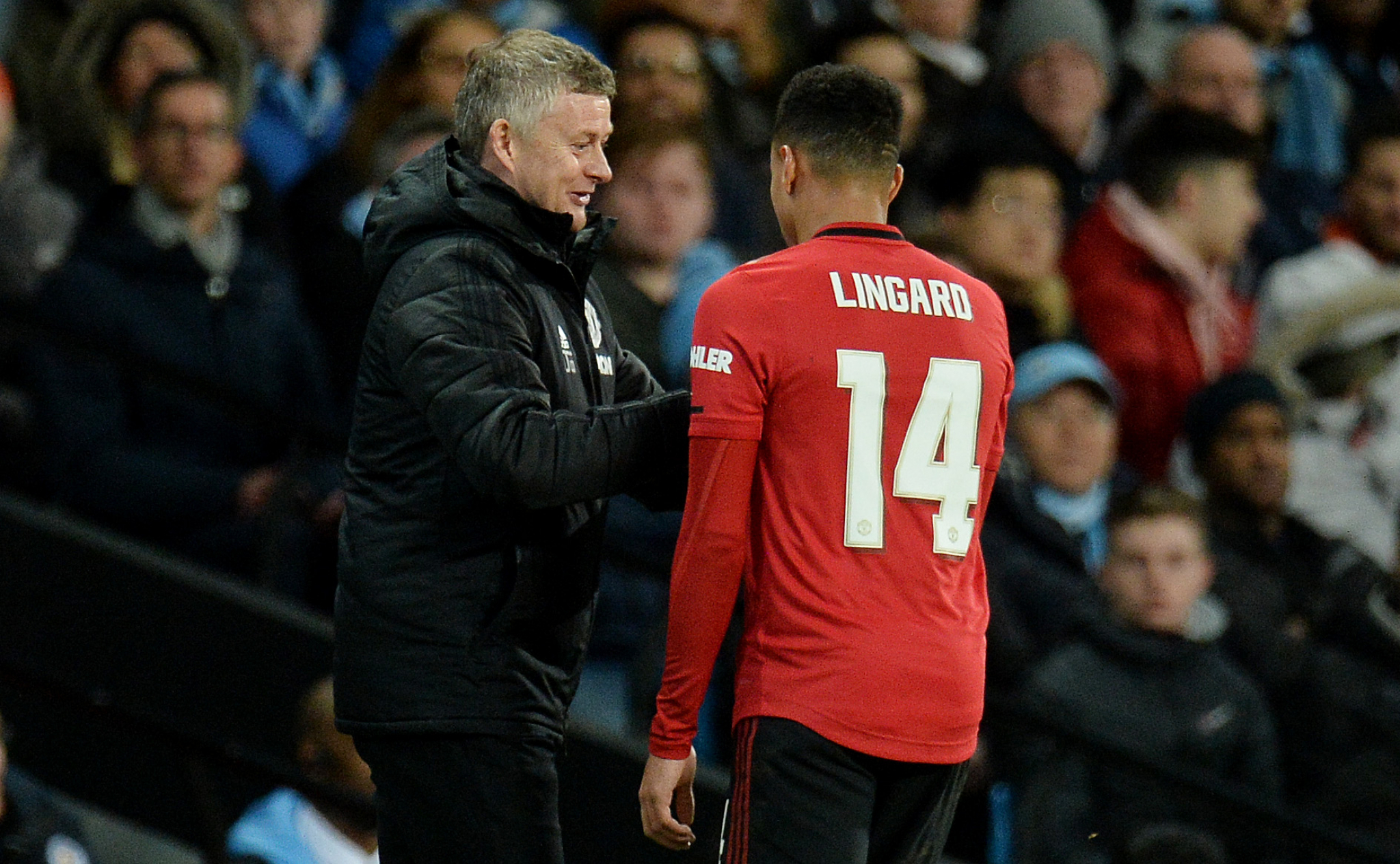 Ne okreći se, sine...