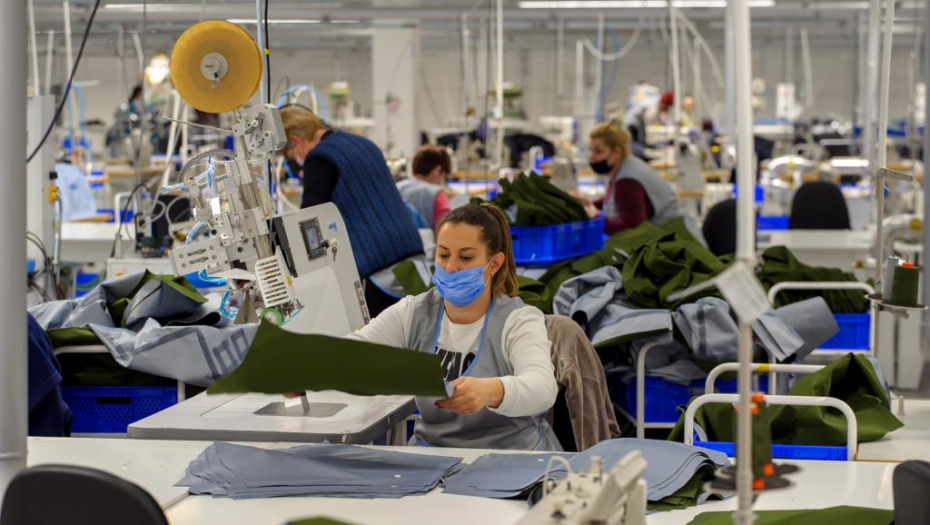 DOMAĆI TEKSTILCI SKLAPAJU NOVE POSLOVE Izvoz srpskog tekstila vredan milijardu dolara