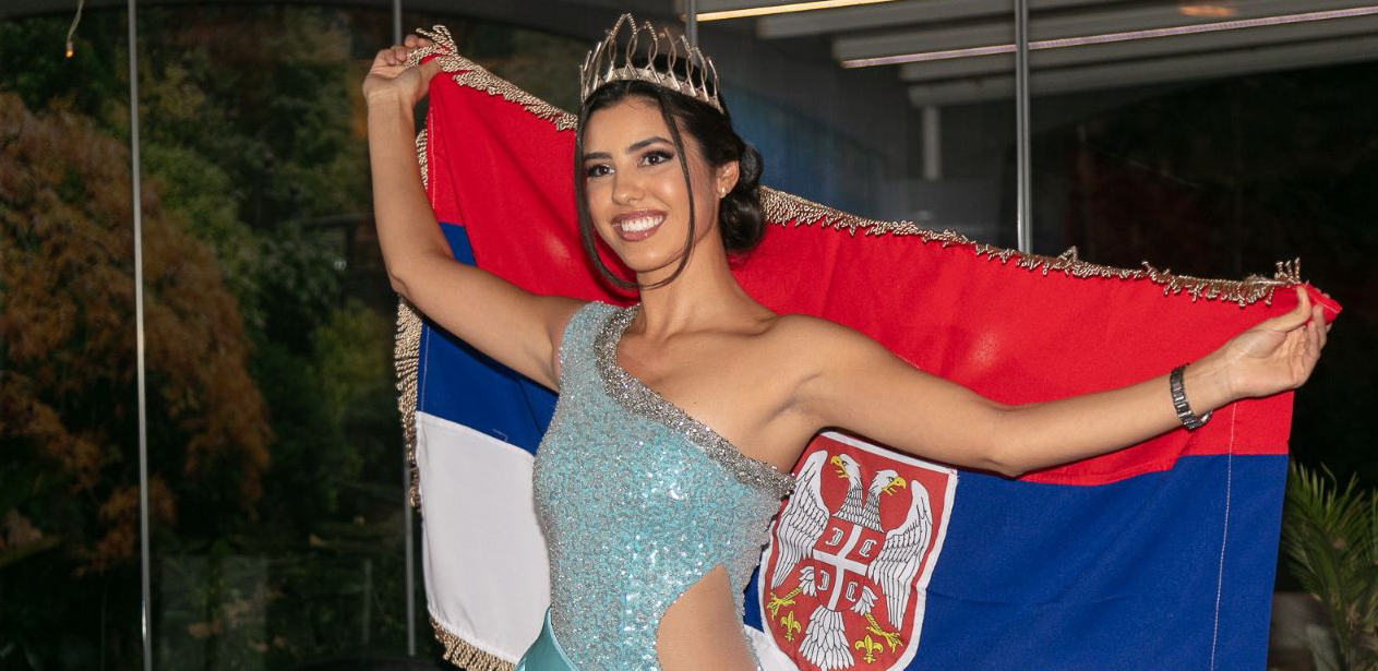 SARA, SNEŽANA I SUZANA ISPRATILE NAŠU MISICU Srpska lepotica otišla u Portoriko, evo kako izgleda devojka koja će nas predstavljati!