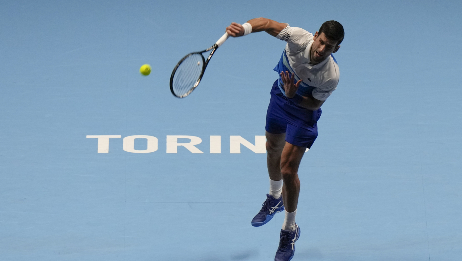 NOVAK U VELIKOM STILU NAJAVIO POLUFINALE! Đoković "pregazio" Britanca i Zverevu poslao snažnu poruku!