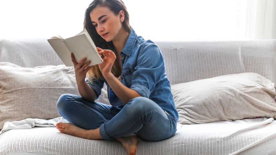 Ojačajte intelektualne sposobnosti i obogatite duh: Tri razloga zbog kojih čitanje treba da uvrstite u svoju rutinu