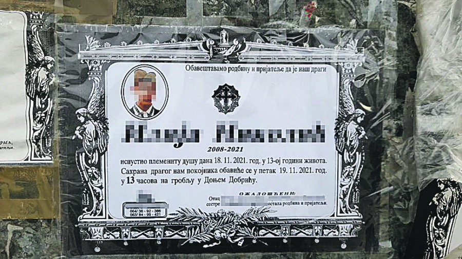 ZAIGRAJ NA NEBU, MOJ KOLOVOĐO Folkloraši se oprostili od Ilije (13) koji se obesio u Donjem Dobriću kod Loznice