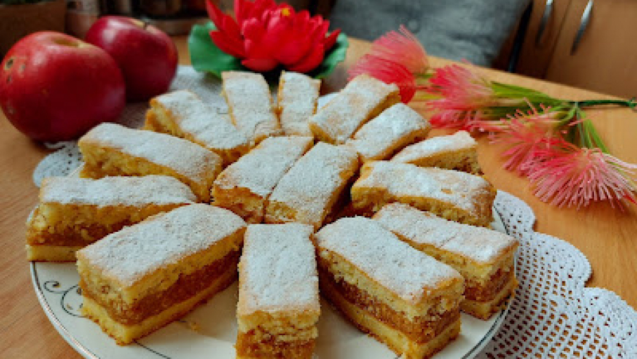 MEKANI KAO PENA: Sjajni kolači sa džemom i keksom!