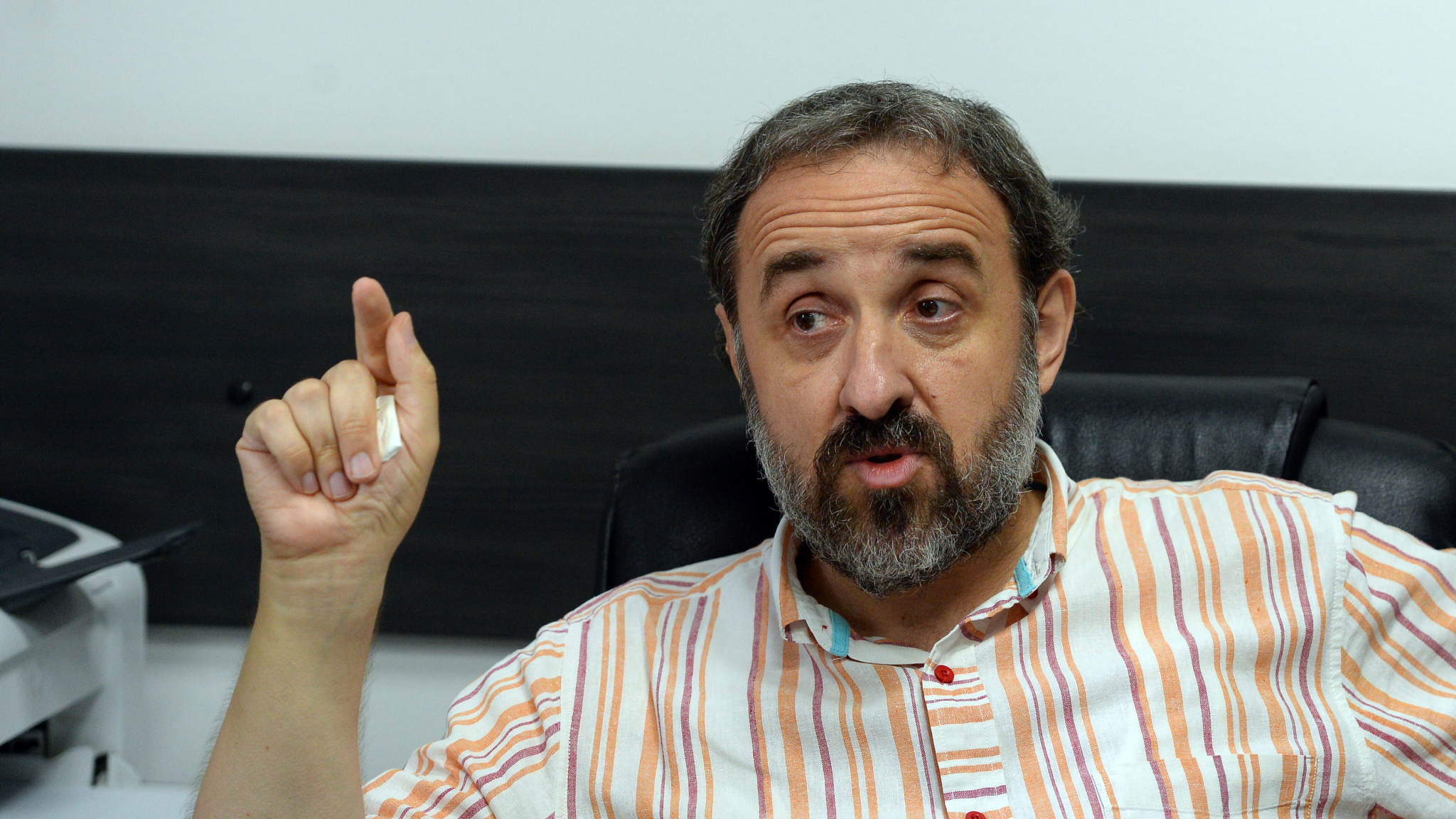 KLINCI PIJU KAO LUDI Alarm u Srbiji: Sve više mladih na alkoholu i drogama