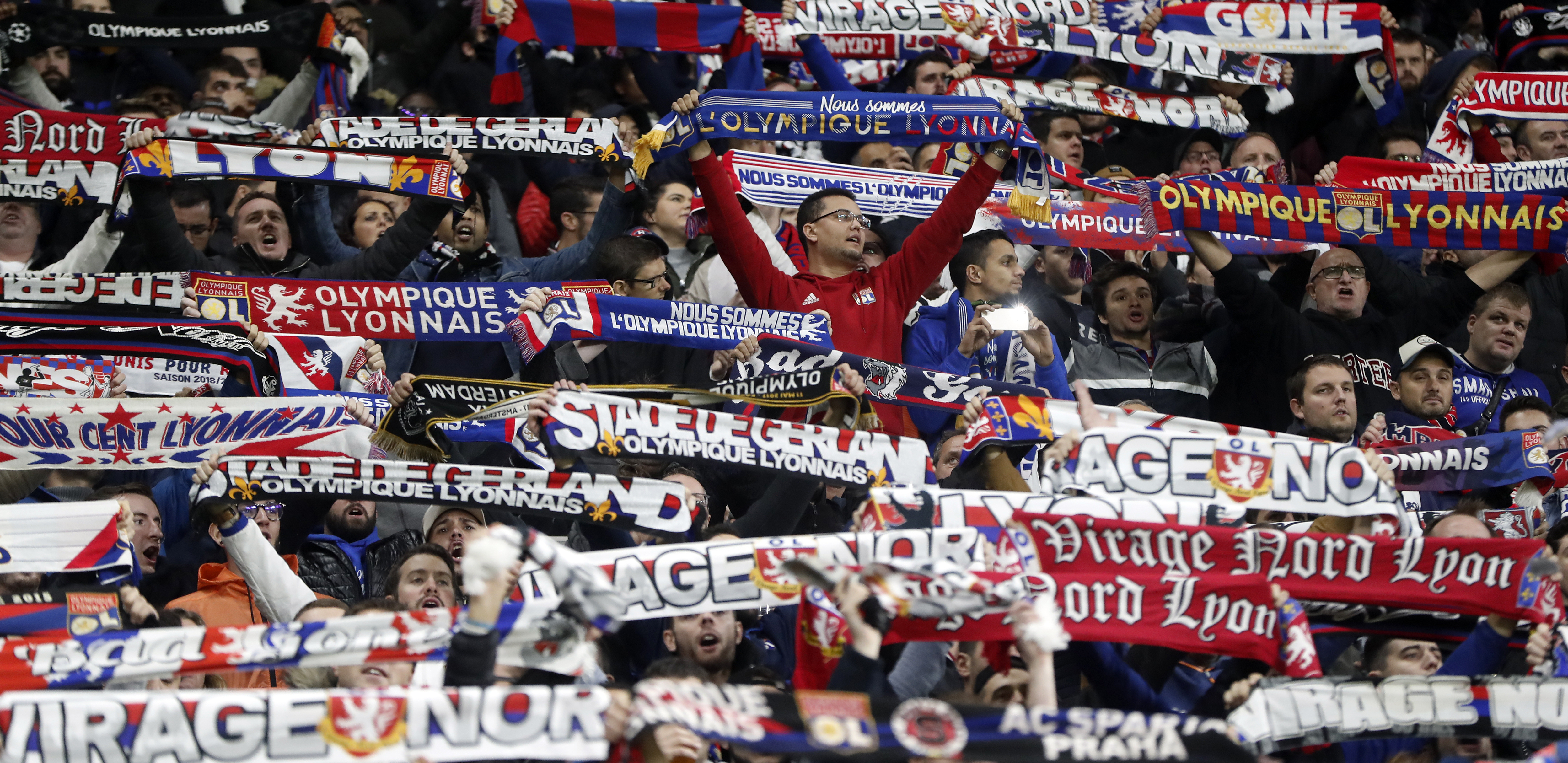 NESTVARNA SCENA U FRANCUSKOJ Izgubili 3:0, krenuli kući i zaboravili fudbalera na parkingu (FOTO)