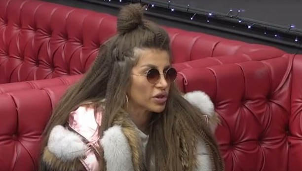 MAJA MI JE SMEŠNA! Dalila žestoko oplela po Marinkovićevoj i poručila da je se ne plaši, udarila na njen moral i ponizila je pred milionima!