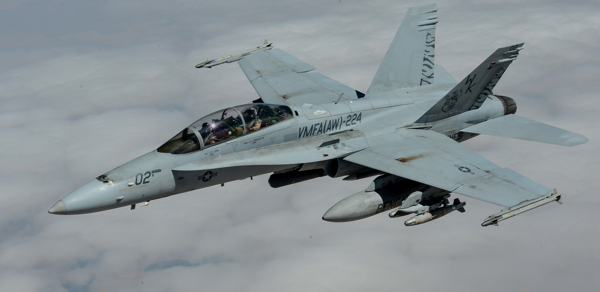 SPREMAJU SE ZA RAT PROTIV KINE? F-18 bi uskoro mogao da odmeri snage sa MiG-29 (VIDEO)