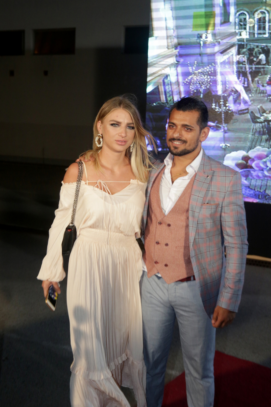 SANJA GRUJIĆ HTELA VEZU SA BOROM? Miilica Kemez razvezala jezik, pa otkrila šok detalje