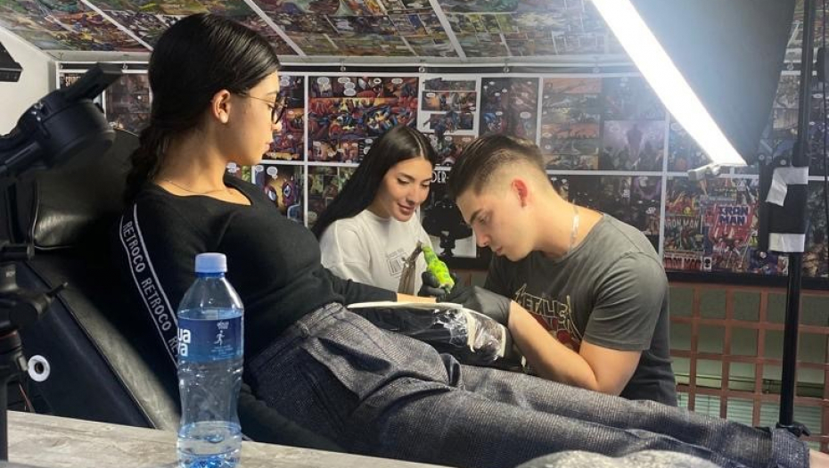 Video apel na naslovnoj strani Alo! pa prelomio: Ceo dan radiću za Aleksandru