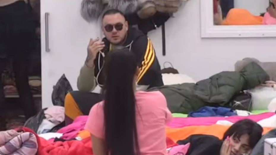 DALILA PALA U DRUGI PLAN Sevaju varnice između Cara i Maje, Filip molio bivšu devojku samo jedno!