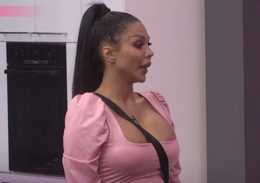 PRIZNALA DA GA VOLI, PA ZAJECALA! Novi žestok okršaj Maje i Janjuša, ponovo mu spomenula slikanje sa Anom Korać dok je ona išla da abortira!