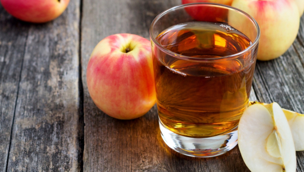NAJMOĆNIJI LEK VASE PELAGIĆA: Napitak zvani "kafa od jabuke", lek koji štiti organizam od prehlada i upala