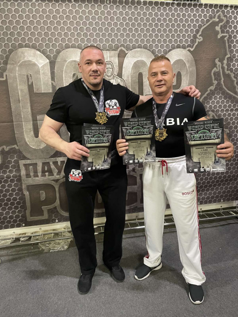 SRPSKA SNAGA - ZLATO RUSIJE Živorad Marković proslavio bratsku zemlju na Svetskom kupu