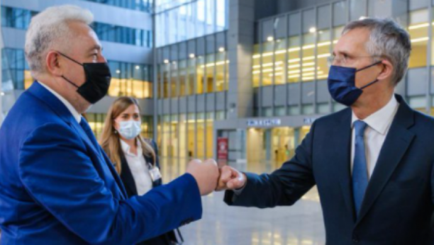 SRAMNO Stoltenberg napao Republiku Srpsku, Krivi ćuti kao zaliven!