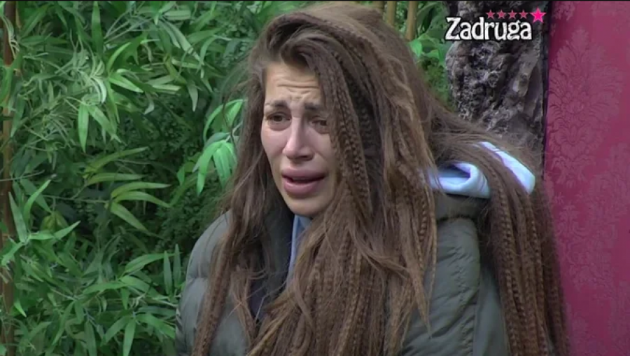 TREBALO JE DA POSLUŠAM DEJANA  Dalila priznala da je njen muž bio upravu da ne treba da ima ljubavnika!